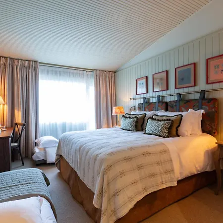 The Potters Heron - A Heartwood Inn-3
